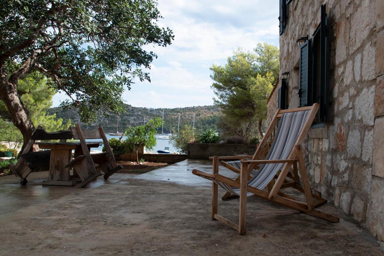 House Antica Villa Lastovo Buitenkant foto