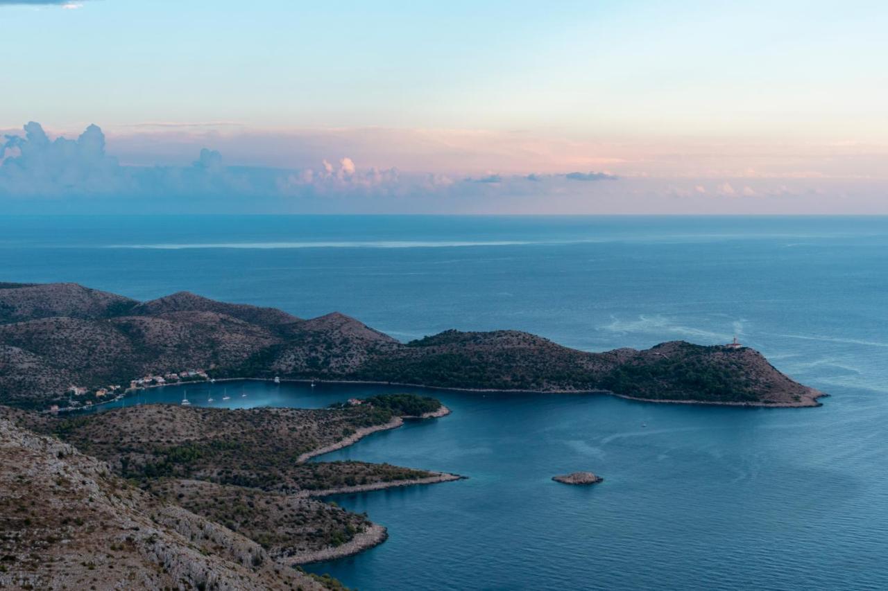 House Antica Villa Lastovo Buitenkant foto
