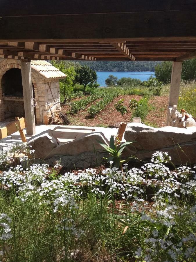 House Antica Villa Lastovo Buitenkant foto